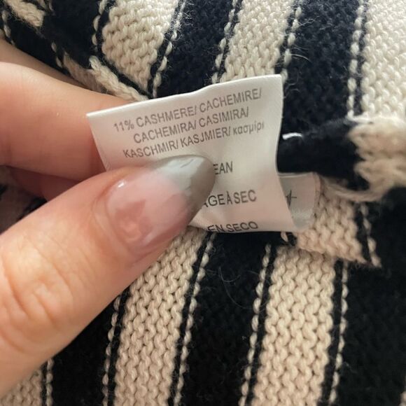 Velvet by Graham & Spencer Striped Knit Sweater Hoodie Sz Small Cashmere Blend - Picture 5 of 6